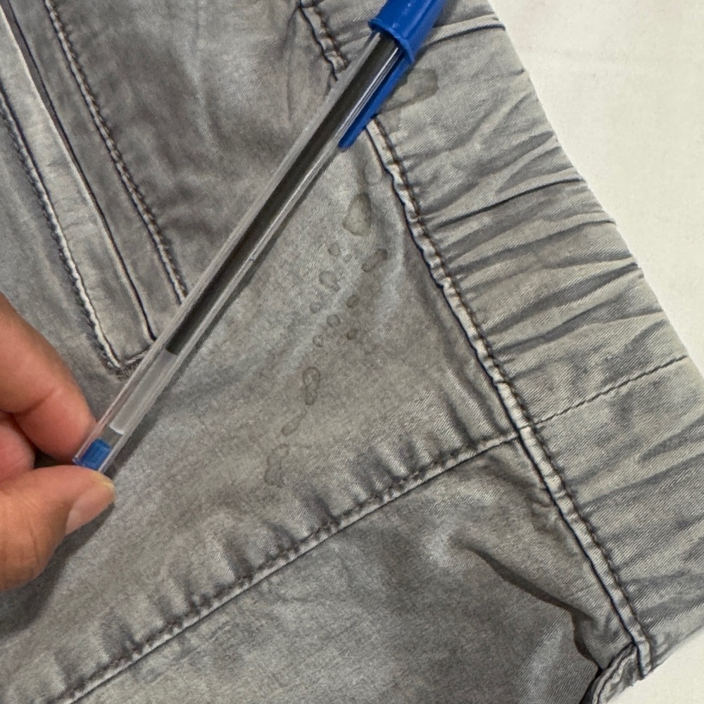 Light Gray Men's Jogger Sweatpants - Casual Drawstring Joggers - Picture 8 of 8